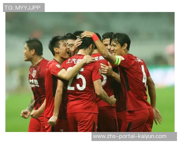 河南建业与上海上港激战正酣谁能在中超赛场上笑到最后